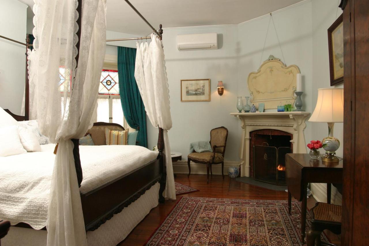 Grand Victorian Acomodação com café da manhã Cataratas do Niágara Exterior foto